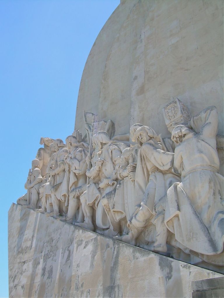 conceived in 1939 by Portuguese architect Jose Angelo Cottinelli Telmo